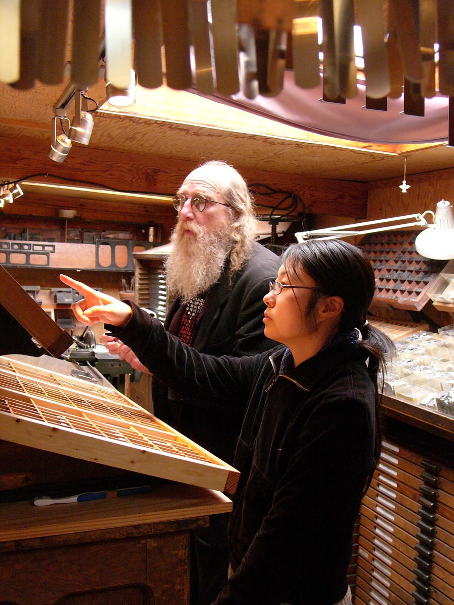Richard Siebert & Li Jiang setting 12-point Heraklit Classical Greek from Hermann Zapf
